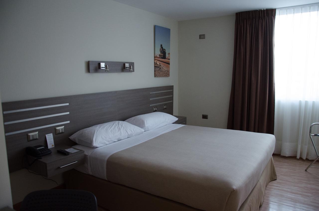 Hotel Alto Del Sol Plaza Mejillones Exteriér fotografie